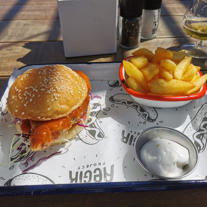 photo of Aegir Project Brewery vegan burger shared by @hannahbanana81 on  22 Oct 2022 - review