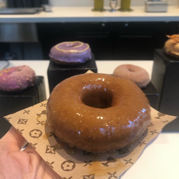 photo of Holey Grail Donuts OG Glazed donut shared by @bandita on  03 Dec 2022 - review