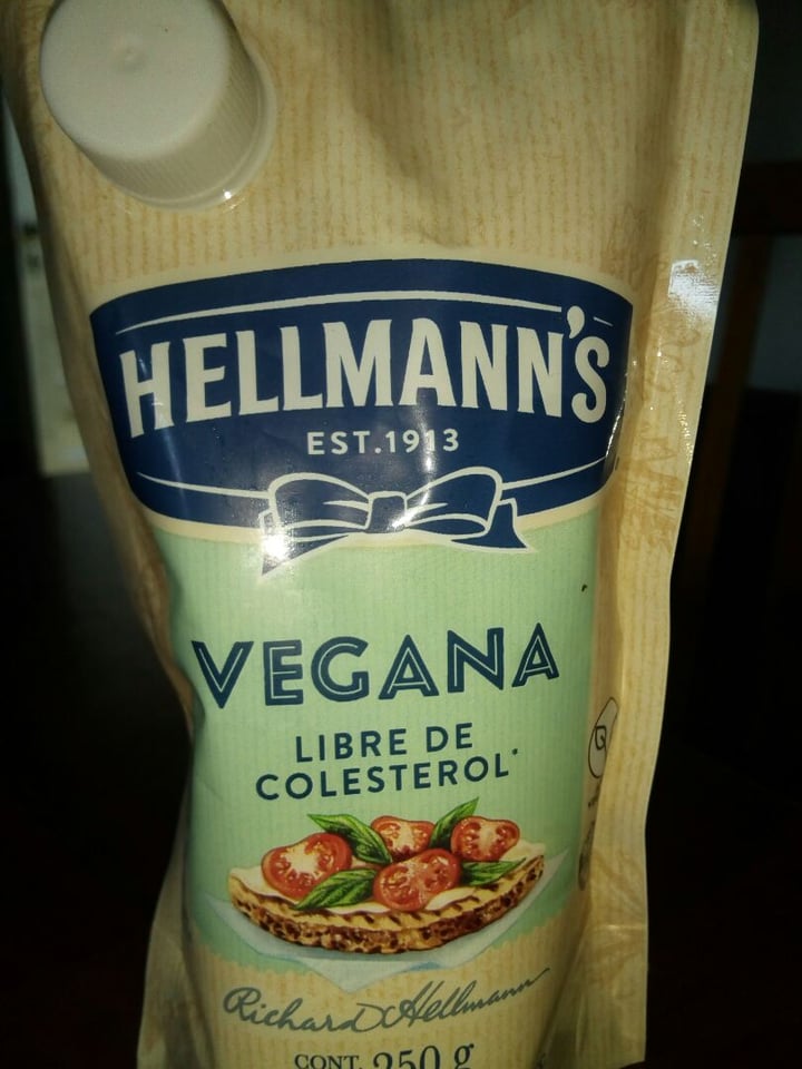 photo of Hellmann’s Hellman’s Vegan Mayonnaise shared by @kaia1986 on  16 Dec 2019 - review