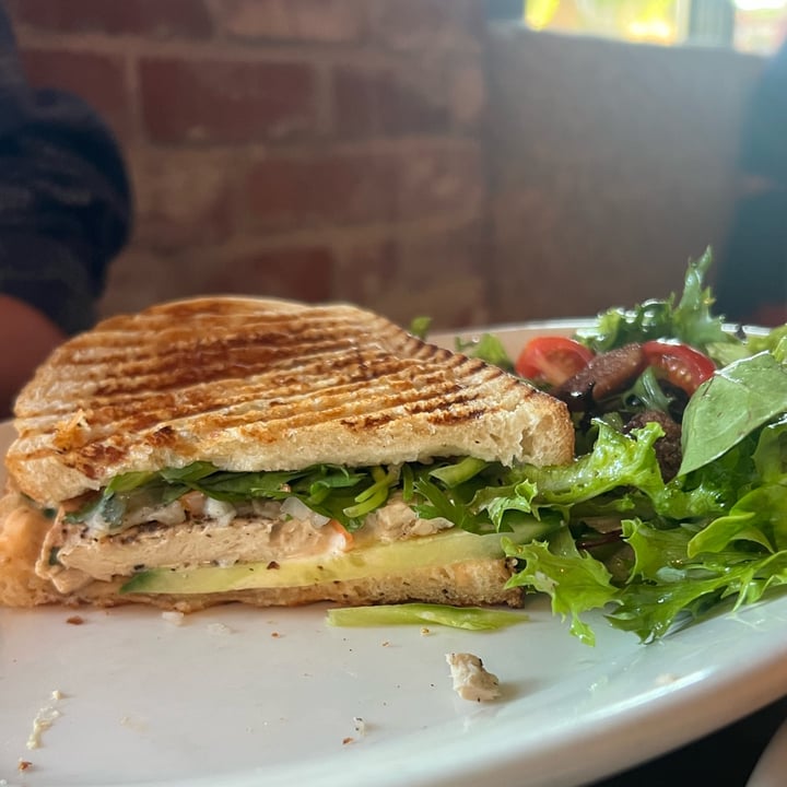 photo of Freesoulcaffé Panini Poulet shared by @merylg4v on  15 Jul 2022 - review