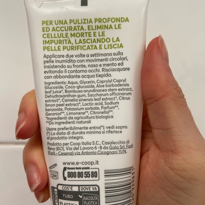 photo of Vivi Verde Coop Gel Detergente Esfoliante shared by @brvvvna on  29 Mar 2022 - review