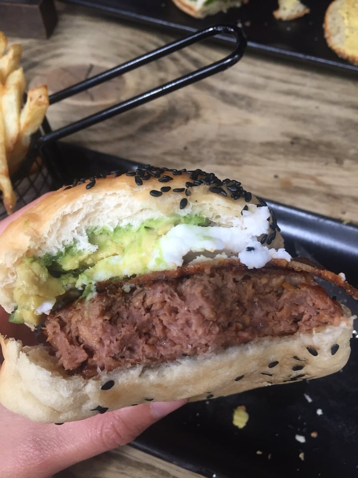 photo of Hudsons The Burger Joint (Gardens) The Player Hater shared by @taz on  08 Feb 2020 - review
