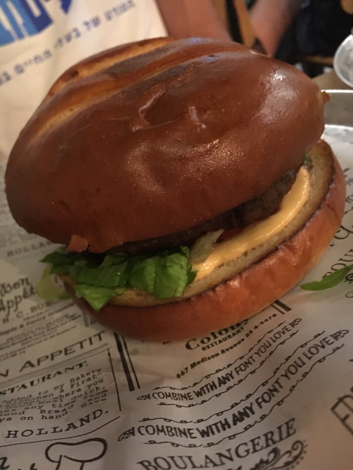 photo of Goodness Mushroom hamburger shared by @karentamari on  01 Sep 2019 - review