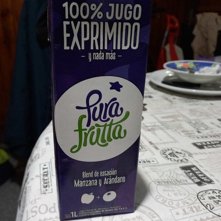 photo of pura frutta jugo jugo 100% exprimido pura frutta shared by @sant1 on  14 Jun 2022 - review