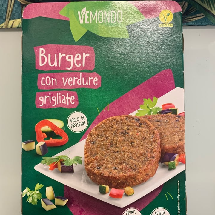 photo of Vemondo Burger con Verdure Grigliate shared by @entusiasmo on  10 Jan 2022 - review