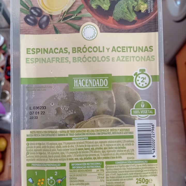 photo of Hacendado Pasta fresca shared by @veggielauher on  01 Feb 2022 - review