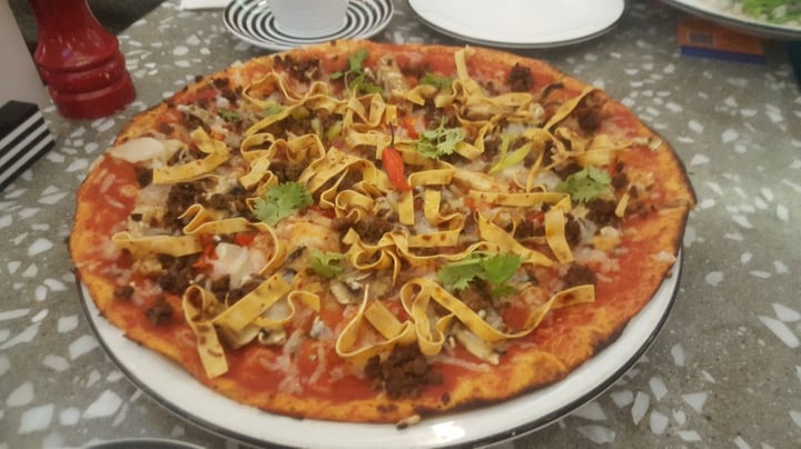 photo of PizzaExpress Impossible Mala Pizza shared by @ianfx8888 on  12 Oct 2019 - review
