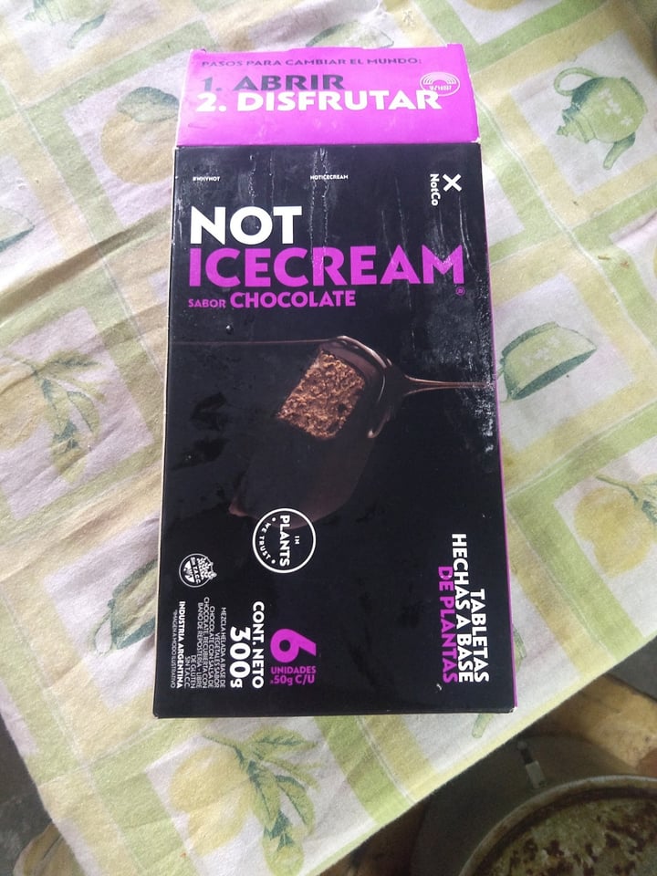 photo of NotCo Not Icecream Chocolate   shared by @andycecimolle on  18 Oct 2022 - review