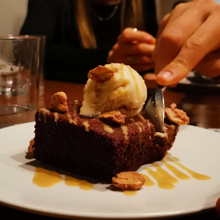 photo of Interno TRE Brownie+gelato shared by @giuliazagni on  27 Nov 2021 - review