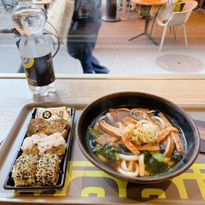 review photo of Yooji’s Vegan maki shared by @yishilian on 19 Nov 2021 - review