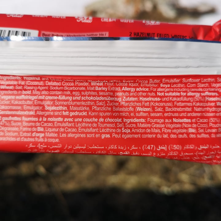 photo of LoveRaw Cre&m Filled Wafer Bars shared by @ouzyyy on  11 Jan 2022 - review