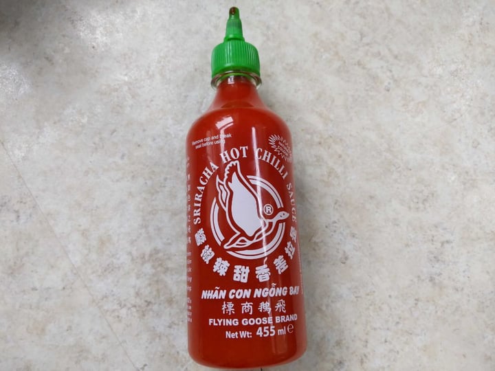 photo of Sriracha Sriracha Hot Chili Sauce shared by @mxthkn on  01 Apr 2020 - review