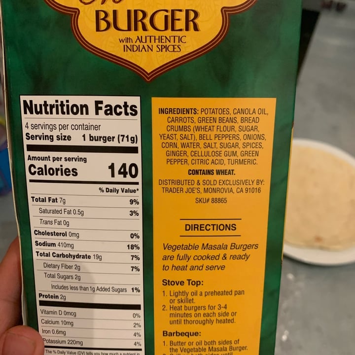photo of Trader Joe's Trader Joes Vegetable Masala Burger shared by @nopehope on  09 Apr 2022 - review