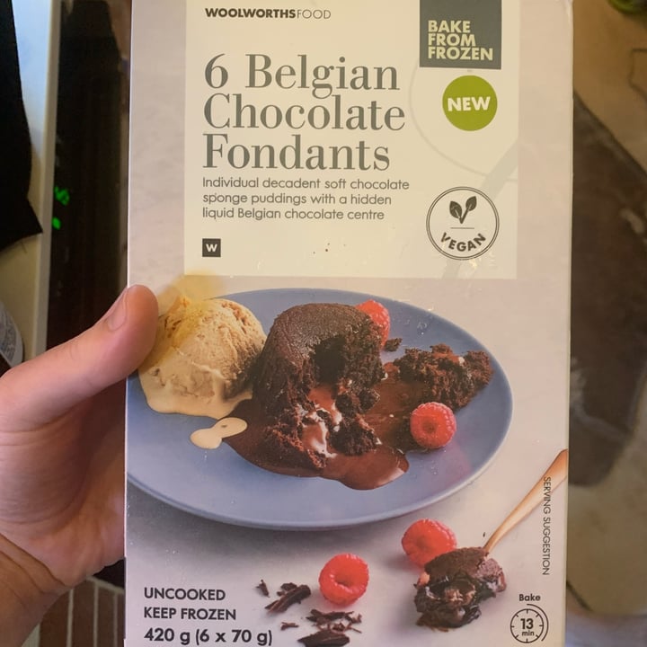 photo of Woolworths Food 6 Belgian Chocolate Fondants shared by @leonarddejager on  21 Aug 2022 - review