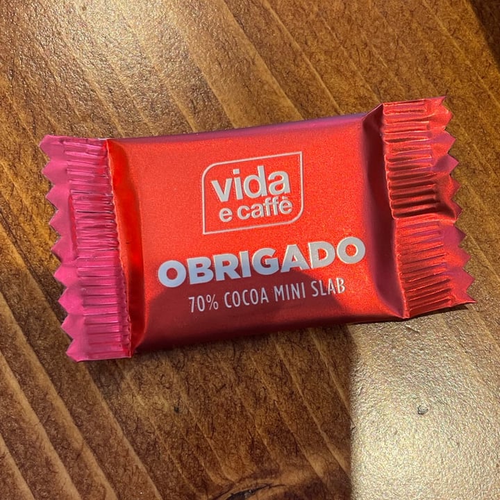 photo of vida e caffè Caltex George Palm Tyres 70% cocoa mini slab shared by @thehumblechickpea on  13 Sep 2021 - review