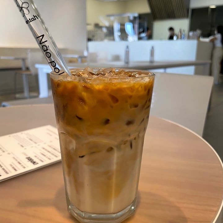 photo of Mornings Cabral - café da manhã o dia todo Latte shared by @brunatrento on  23 Jul 2021 - review