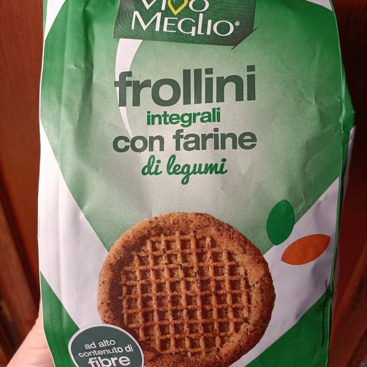 photo of Vivo Meglio Frollini integrali con farine di Legumi shared by @maka89 on  19 Dec 2022 - review