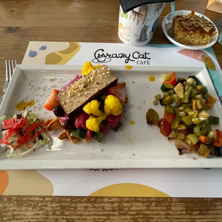 photo of Crazy Cat Café Brunch vegano shared by @giulia722 on  02 Oct 2022 - review