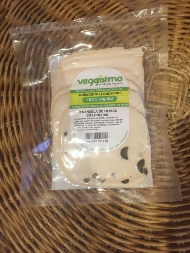 photo of Veggisimo Vegandela de Olivas en Lonchas shared by @trasta on  08 Apr 2020 - review