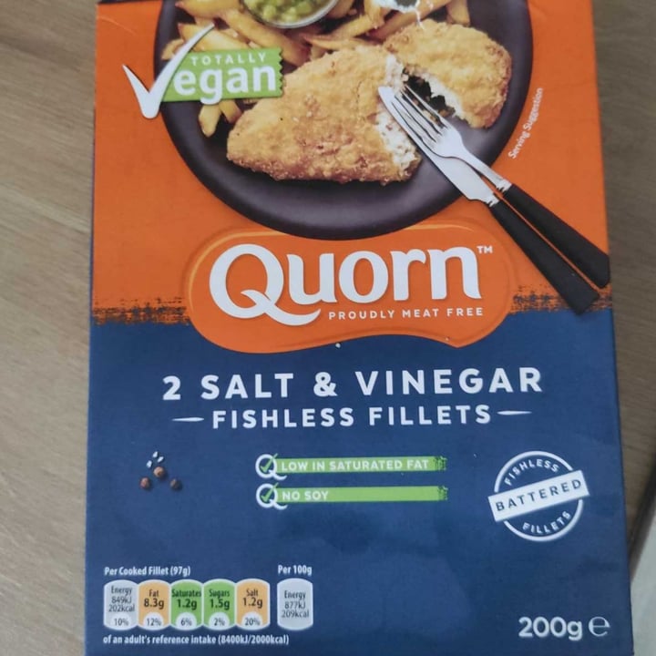 photo of Quorn 2 Salt And Vinegar Fishless Fillets shared by @giotis on  11 Dec 2021 - review