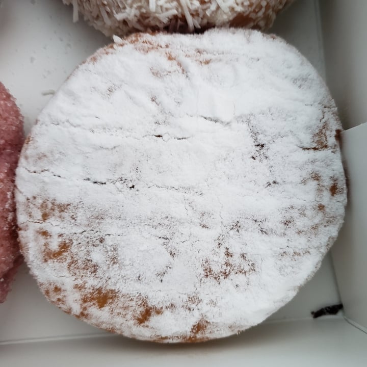 photo of Beechwood Doughnuts Powdered Cherry Filled Donut shared by @metalmel666 on  10 Dec 2021 - review