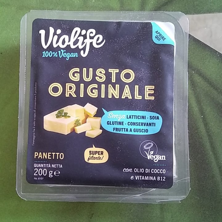 photo of Violife Bloco Original shared by @platipo on  24 Mar 2022 - review