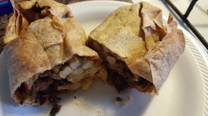photo of Evolution California Burrito shared by @mallibra55 on  04 Jul 2019 - review