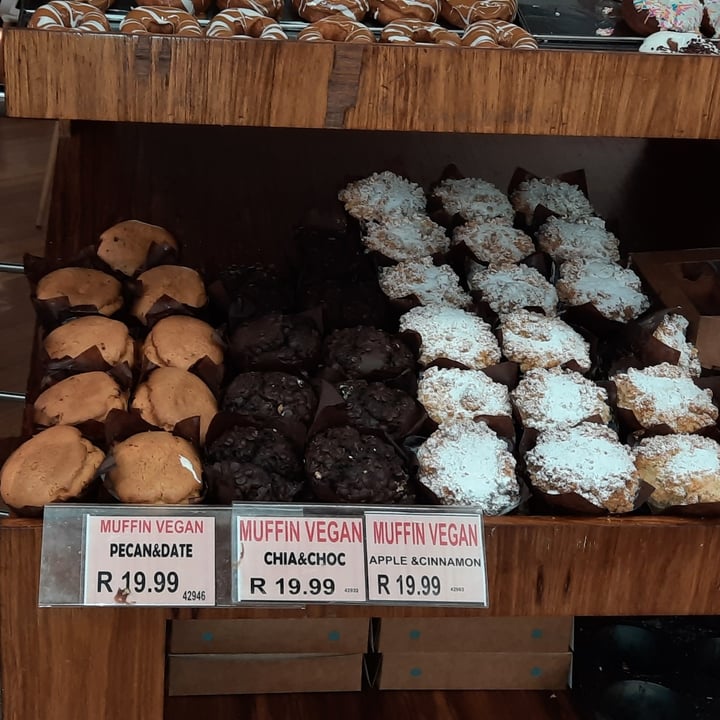 review photo of Food Lover’s Market Chia & Choc Muffin shared by @ahimsasunflower on 01 Jul 2021 - review