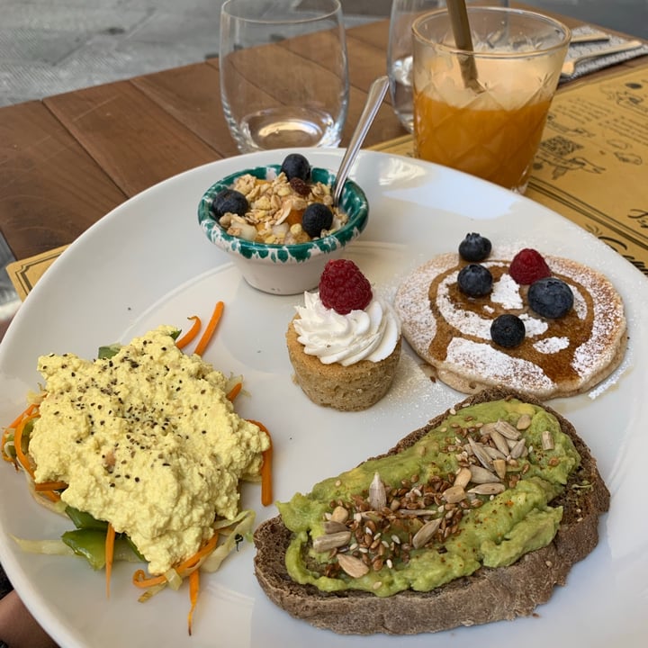review photo of Sementis Brunch shared by @elisabetta-vaggie on 15 Nov 2020 - review