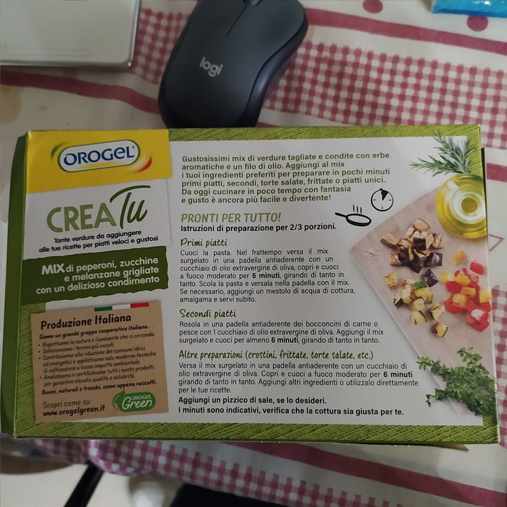 photo of Orogel crea tu mix peperoni zucchine e melanzane grigliate con delizioso condimento shared by @fedechi on  28 Jul 2022 - review
