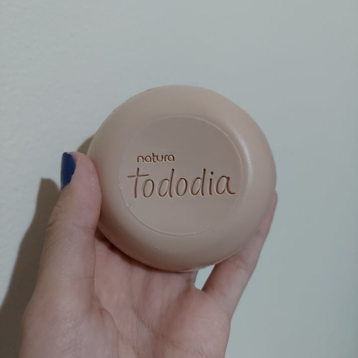review photo of Natura Sabonete TodoDia Noz Pecã e Cacau shared by @binnieflor on 18 Jul 2022 - review