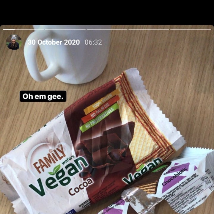 photo of Family Vegan Wafers Wafers shared by @broccolizzo on  07 Sep 2022 - review