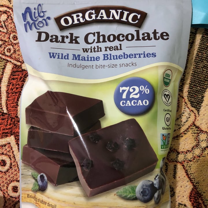 review photo of Nib Mor Blueberry organic dark chocolate shared by @laurasainz on 05 Jun 2021 - review