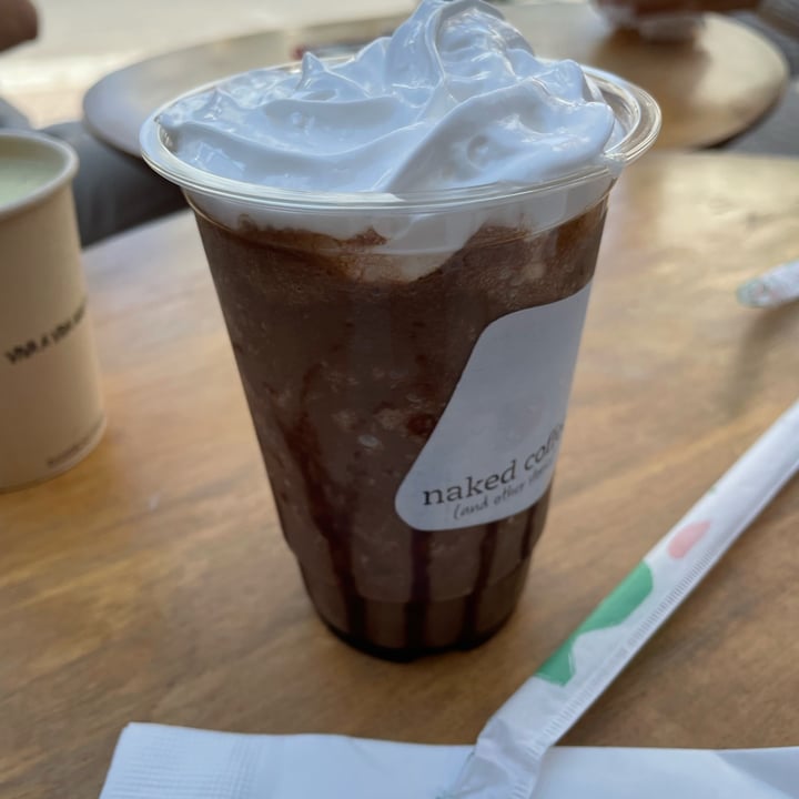 review photo of Naked Coffee Pinheiros: Café, Café Gelado, Cafés Especiais, Chá Gelado, Cafeteria, São Paulo SP Chocolate Dream shared by @lnalvarenga on 09 Jul 2022 - review
