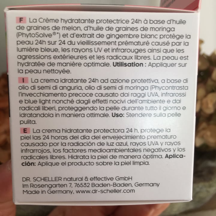 review photo of Dr. Scheller Crema Idratante shared by @silvialola on 06 Jun 2021 - review