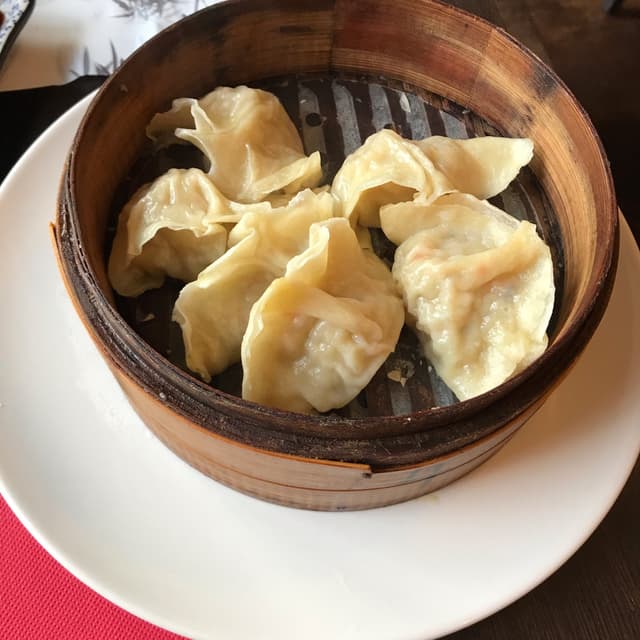菜肴“Ravioli verdure al vapore”的照片