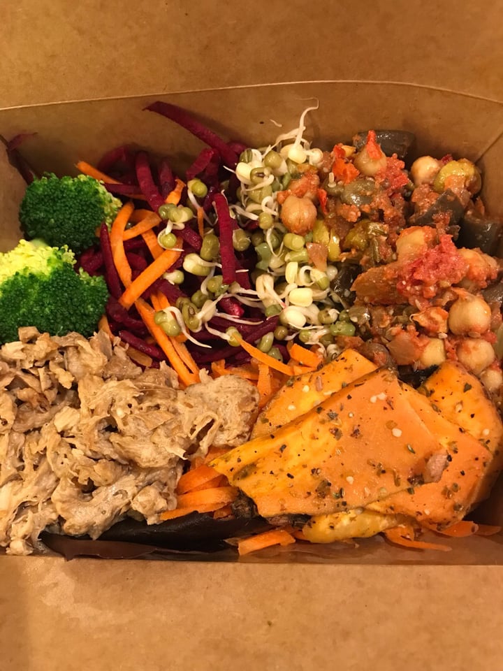 review photo of Copper Branch Copper bowl and lime cheesecake, etc shared by @pattym on 18 Oct 2018 - review