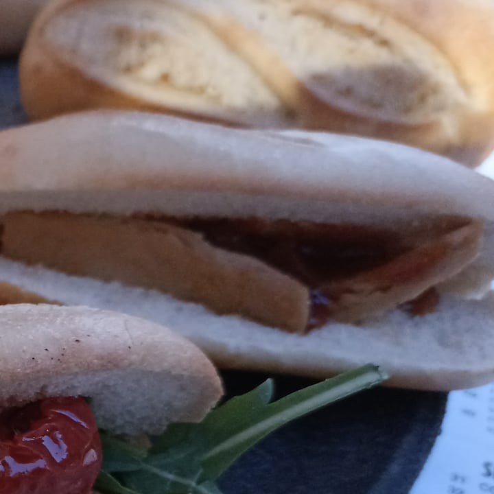 review photo of 100 Montaditos montadito con straccetti di pollo vegetale e salsa bbq shared by @vvalvvall on 11 May 2022 - review