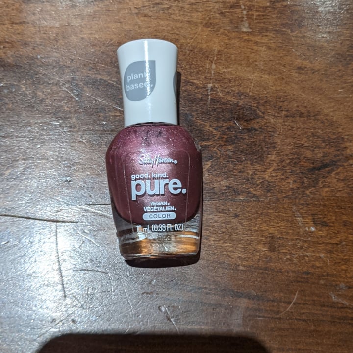 photo of Sally Hansen Good. Kind. Pure Nail Polish shared by @mdsingleton on  24 Oct 2021 - review