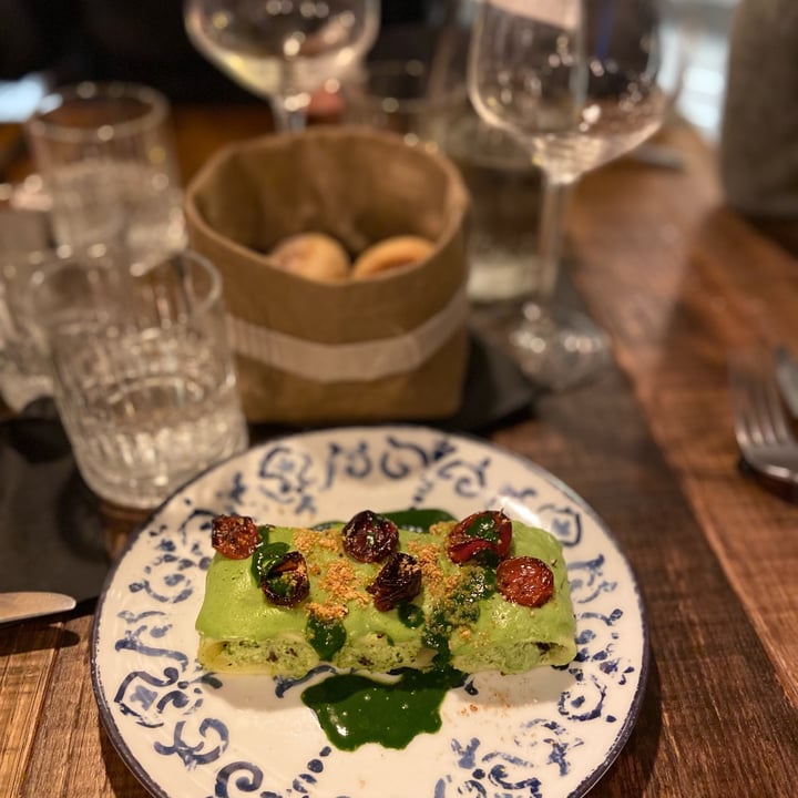 review photo of NOVA food pairing Paccheri arriminati shared by @elliemme on 27 Mar 2022 - review