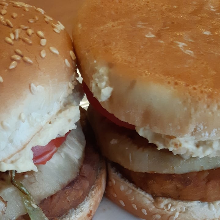 review photo of tempburger Burger de tempeh shared by @goldenwish on 29 Aug 2022 - review