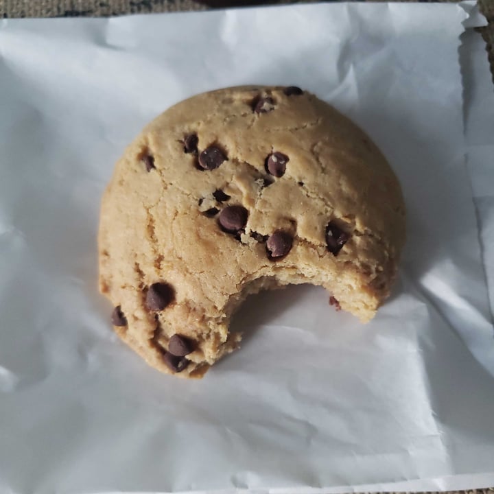 photo of Simple Coffee Vegan Chocolate Chip Cookie shared by @jfudge on  29 Jun 2021 - review