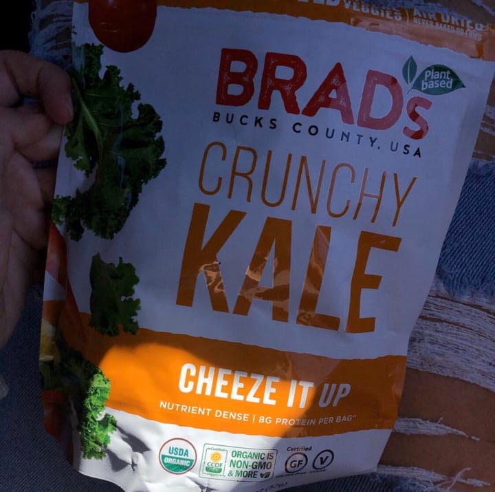 photo of Brad’s Plant Based Brad’s Crunchy Kale shared by @crissyynicole on  15 Mar 2020 - review