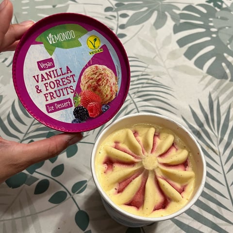 Vemondo Vegan Ice Cream Vanilla & Forest Fruits Reviews