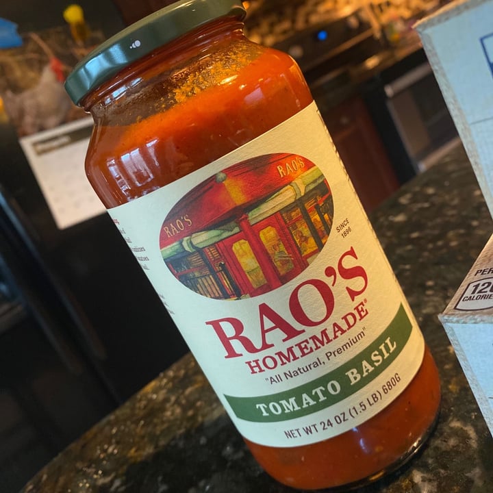 review photo of Rao’s Homemade Tomato Basil Sauce shared by @isabellacriley on 30 Dec 2020 - review