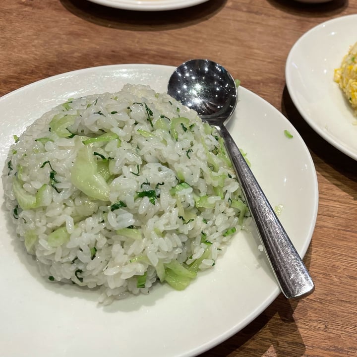 photo of Din Tai Fung Fried Rice (veganised) shared by @lahari on  25 Nov 2021 - review