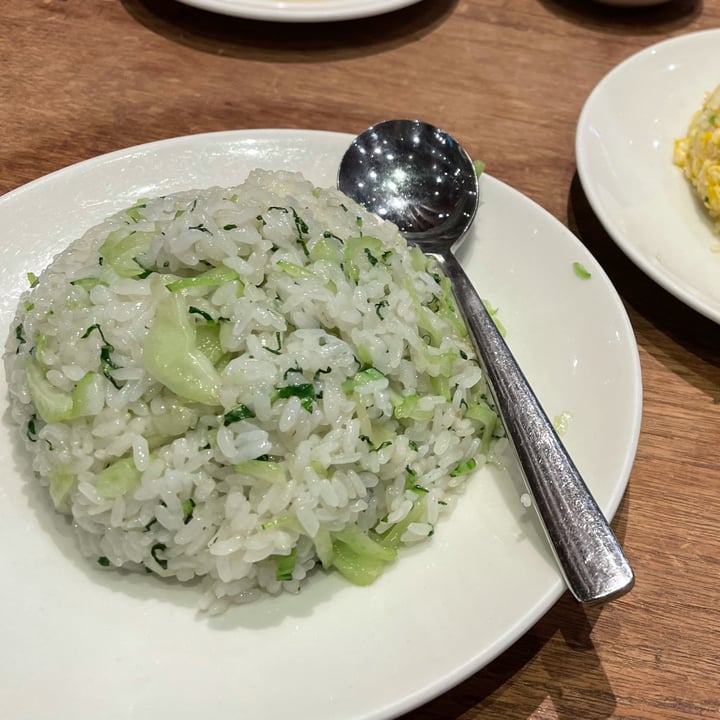 review photo of Din Tai Fung Fried Rice (veganised) shared by @lahari on 25 Nov 2021 - review