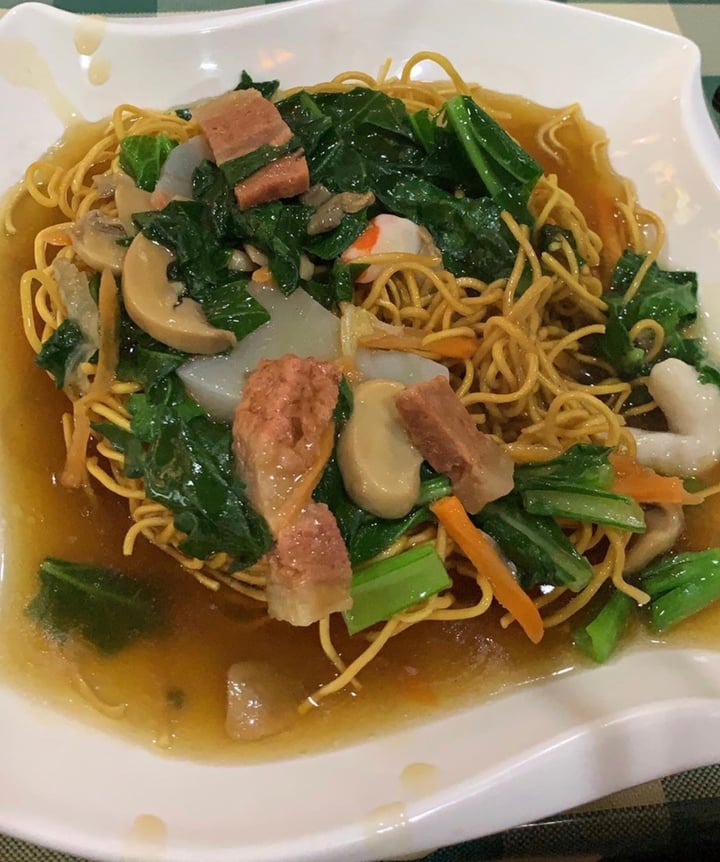 review photo of Xing Hua Vegetarian Restaurant Crispy Noodles 炒生面 shared by @celineyeow on 10 Oct 2019 - review