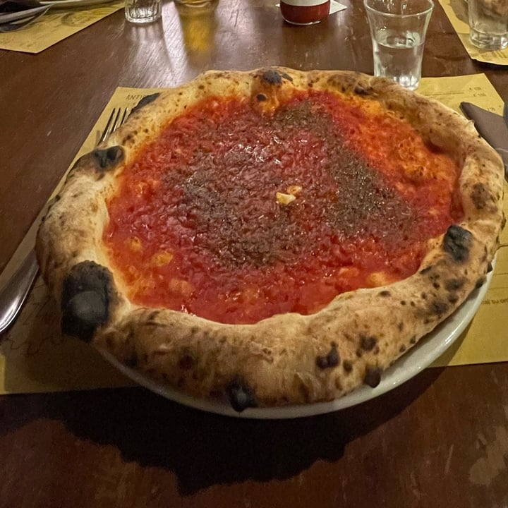 review photo of Pizza e Mozzarella Pizza marinara shared by @ericarav on 04 Apr 2022 - review