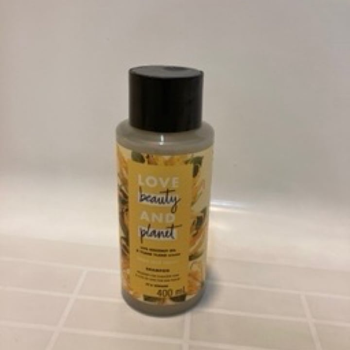 photo of Love Beauty and Planet Coconut Oil & Ylang Ylang Shampoo shared by @denisehn on  13 Jun 2020 - review